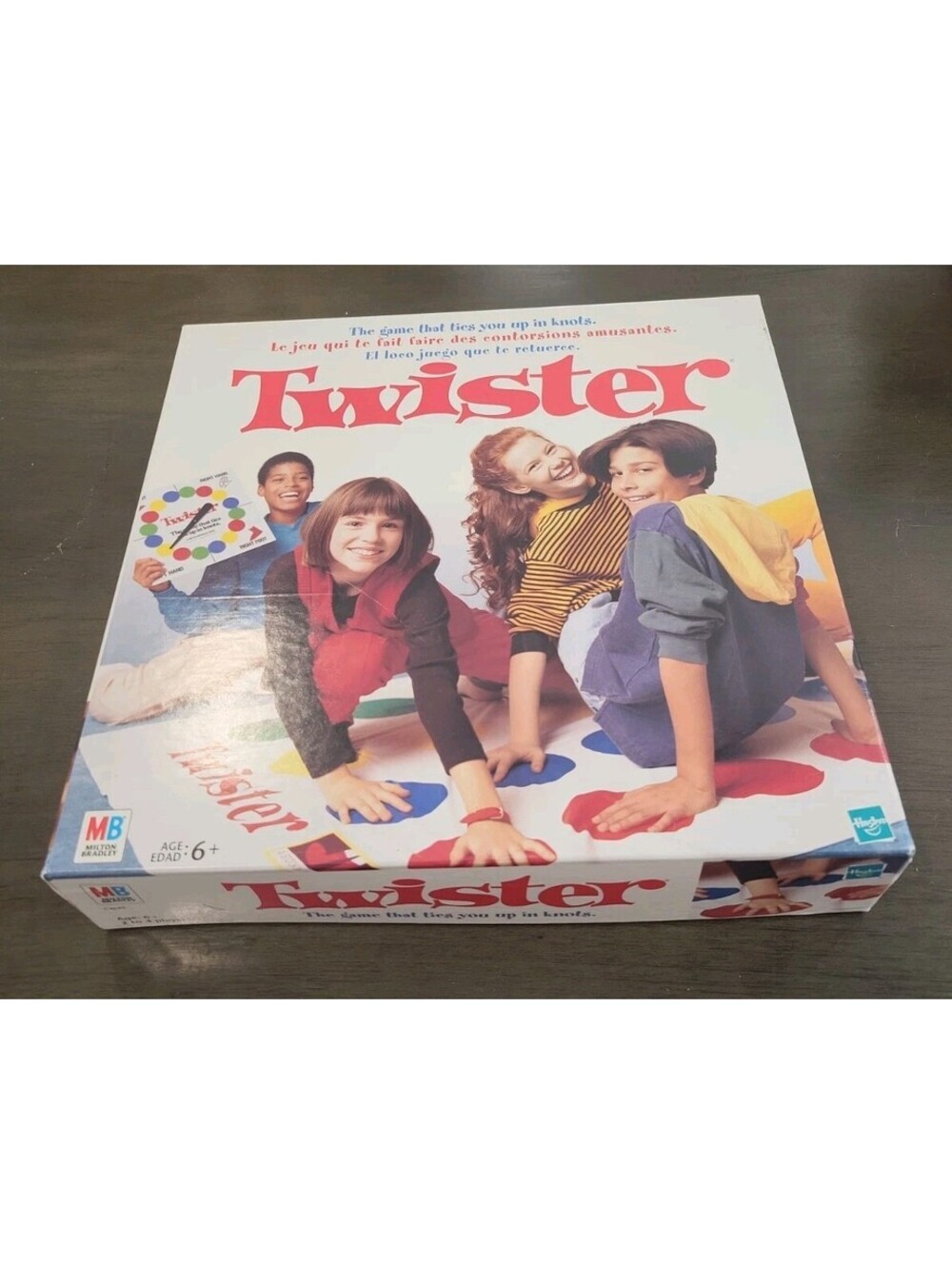 Vintage 1998 Twister Game Milton Bradley Hasbro Complete Box Great Condition